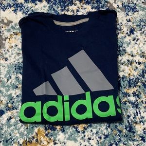 Adidas T-Shirt